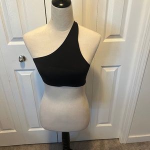 Yummie size M bra top